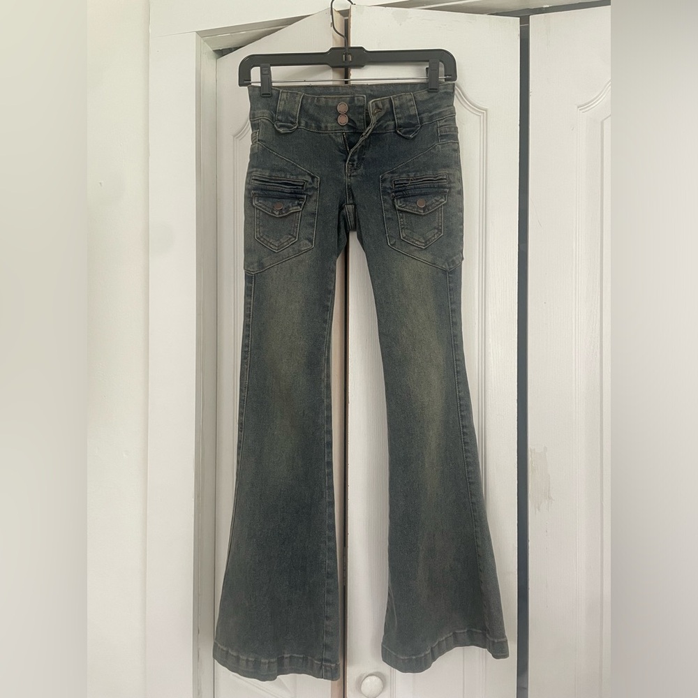 Low rise Flare jeans